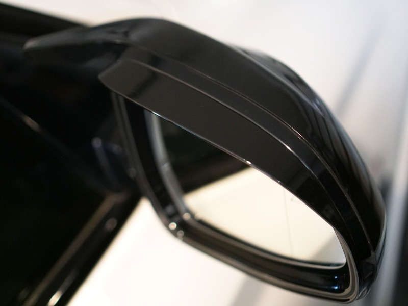 Side mirrors caps